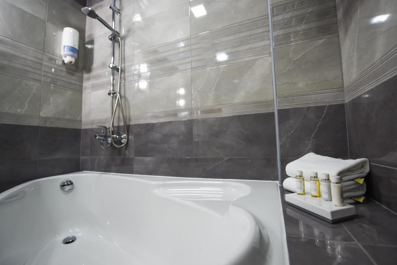 Hotel Pozega Luaran gambar