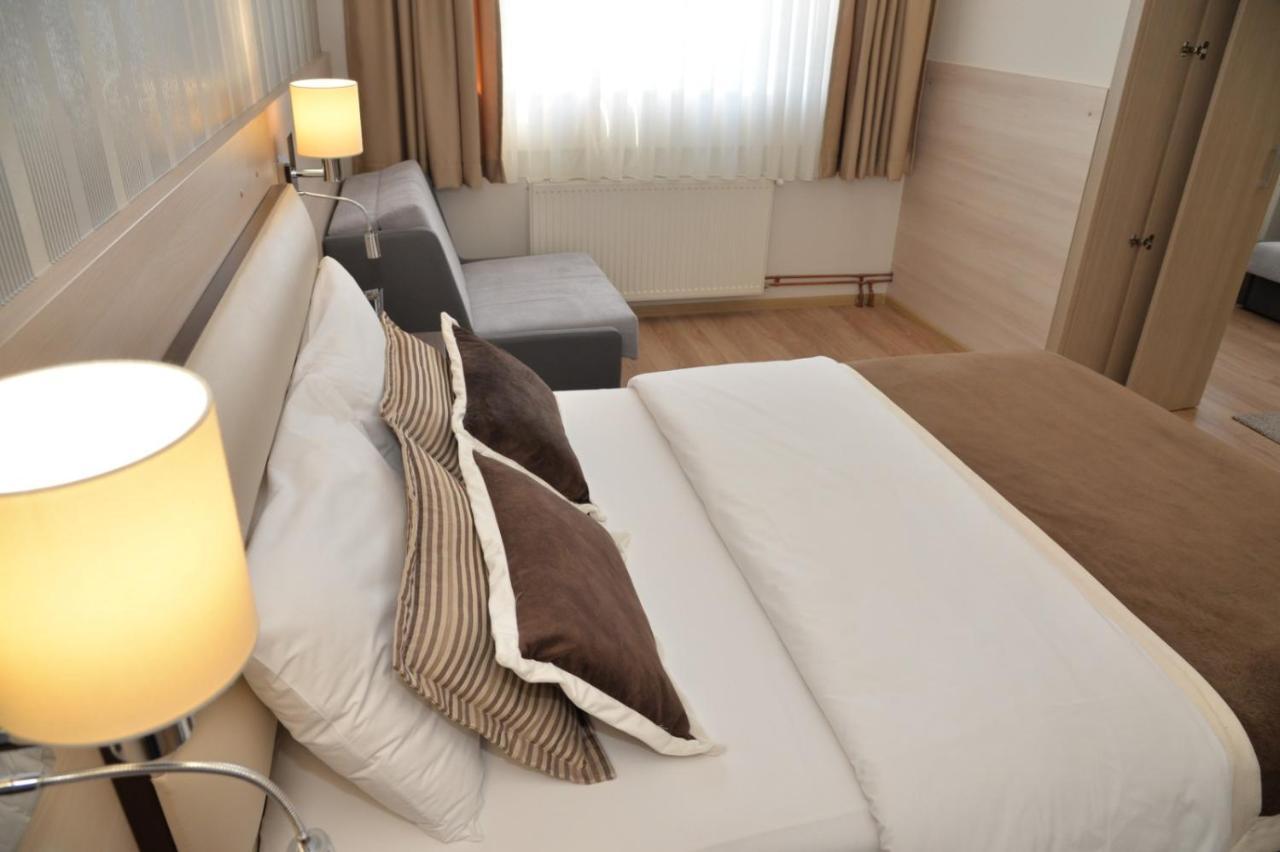 Hotel Pozega Luaran gambar