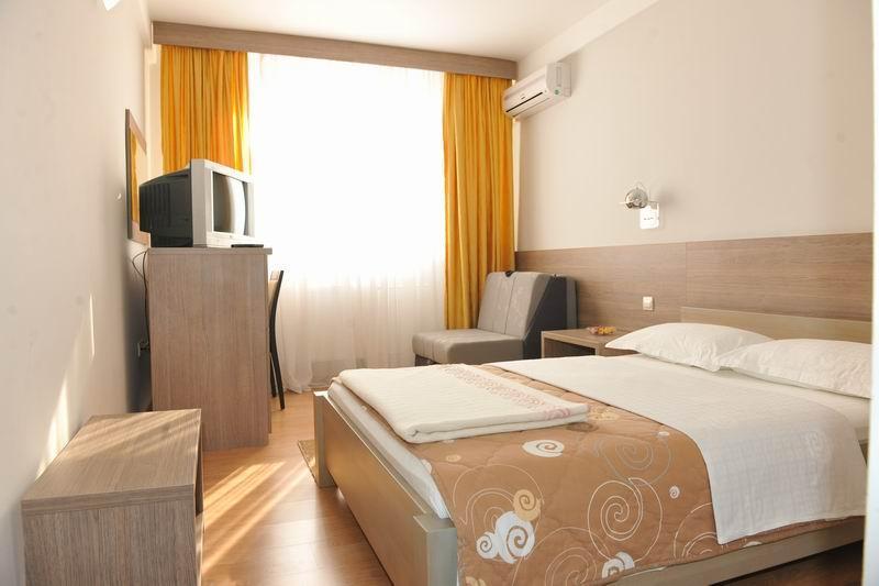 Hotel Pozega Bilik gambar