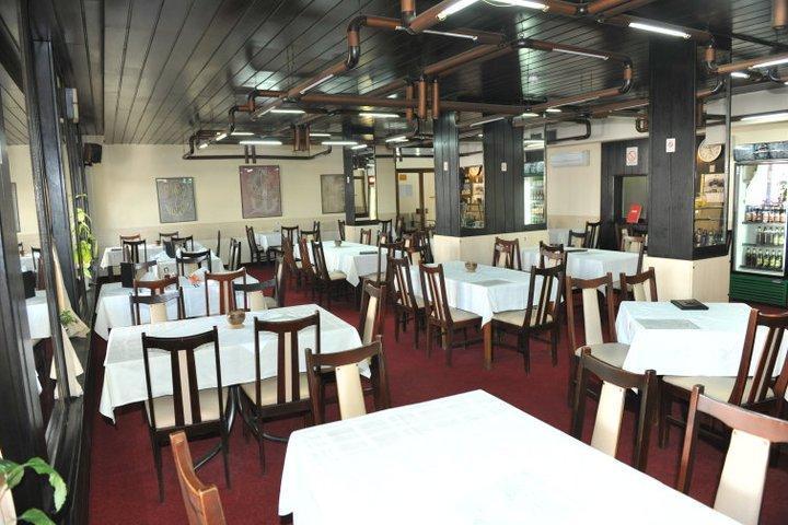 Hotel Pozega Restoran gambar